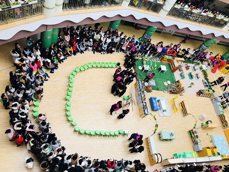 德阳市幼儿园游戏活动现场展示活动在德外幼儿园举行.jpg